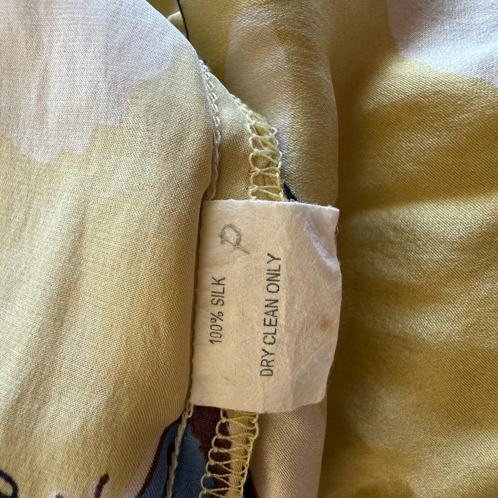 Y2K Voom Yellow Butterfly Print Blouse – Size M – Whimsical, Flowy, and Fabulous - Picture 5 of 5